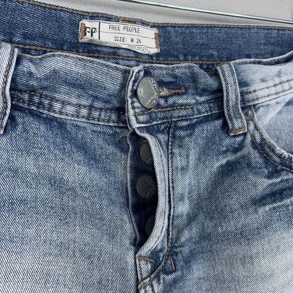 Free People Shorts Womens 26 Distressed Frayed Hem Low Rise Denim Button Fly - Picture 6 of 14